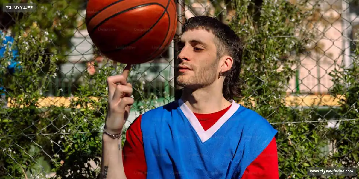 米兰无论是球场还是人生,都要全力 “冲刺”🏃♀️